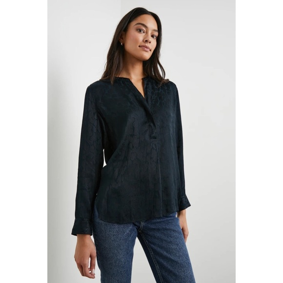 NWT Rails Onyx Leopard Top Blouse in Dark Blue - Picture 4 of 11